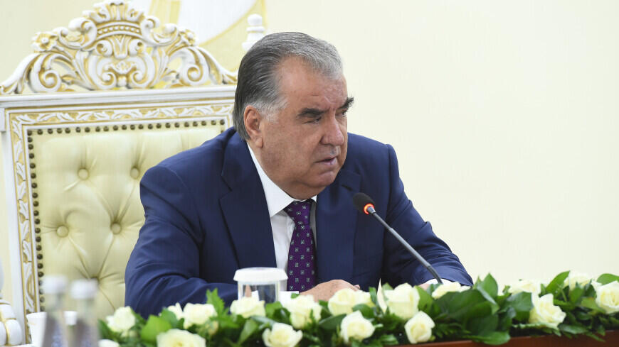 Президент Таджикистана опасается грядущей засухи